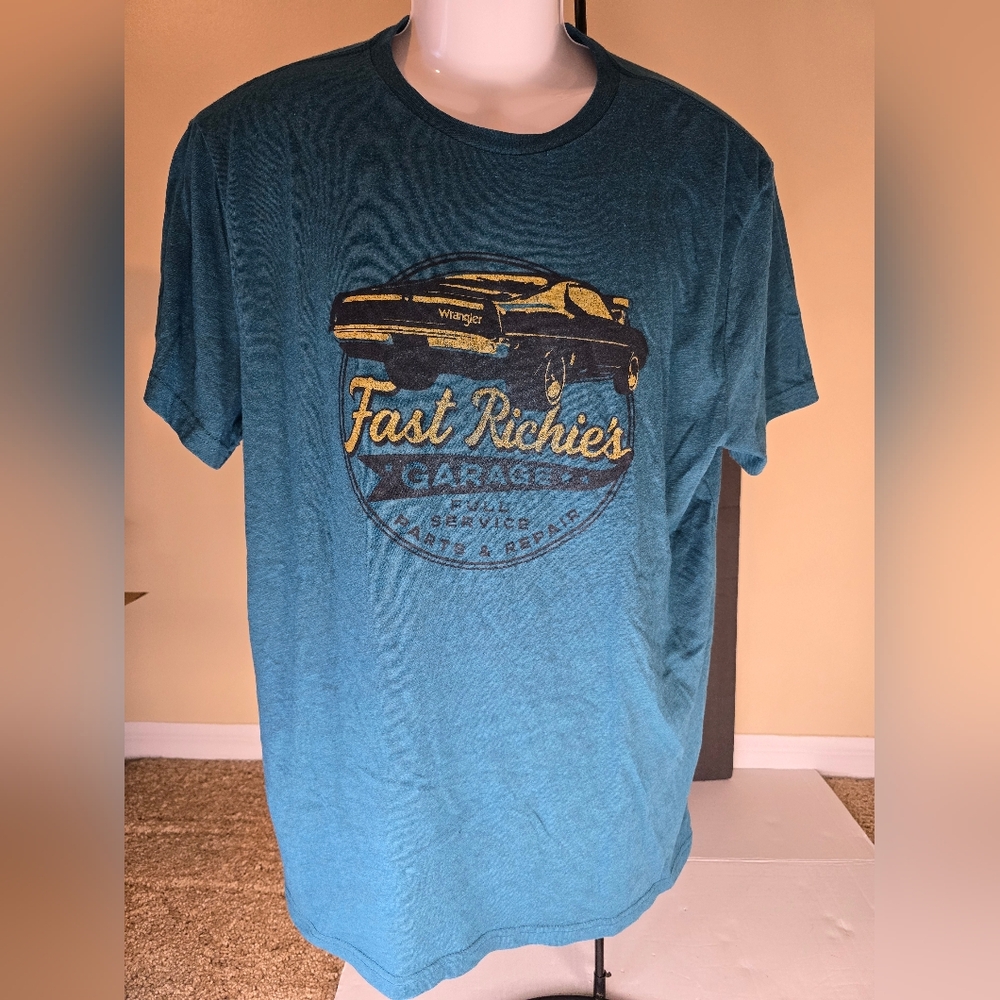 Wrangler Fast Richie’s Garage Graphic T-Shirt – Men’s – Blue size Large